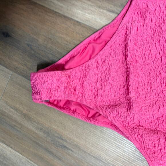 MNG Size Medium Swimwear Collection Halter One Piece Swimwear Pink Flower Trim - Picture 7 of 13